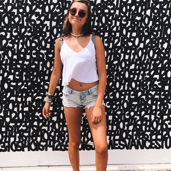 SURFER AESTHETIC MYSTERY BOX - Picture 6 of 12